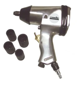 Avvitatore pneumatico + set bussole>