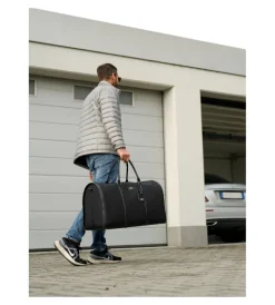 Borsone da viaggio "duffle bag" in nylon con maniglie e tracolla, 60x35x30 cm - 99412>Lampa New