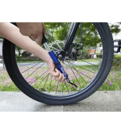 Mini pompa per bicicletta blu in alluminio></noscript>Sparco Hot