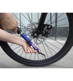 Mini pompa per bicicletta blu in alluminio></noscript>Sparco Hot