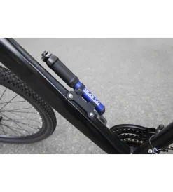 Mini pompa per bicicletta blu in alluminio></noscript>Sparco Hot
