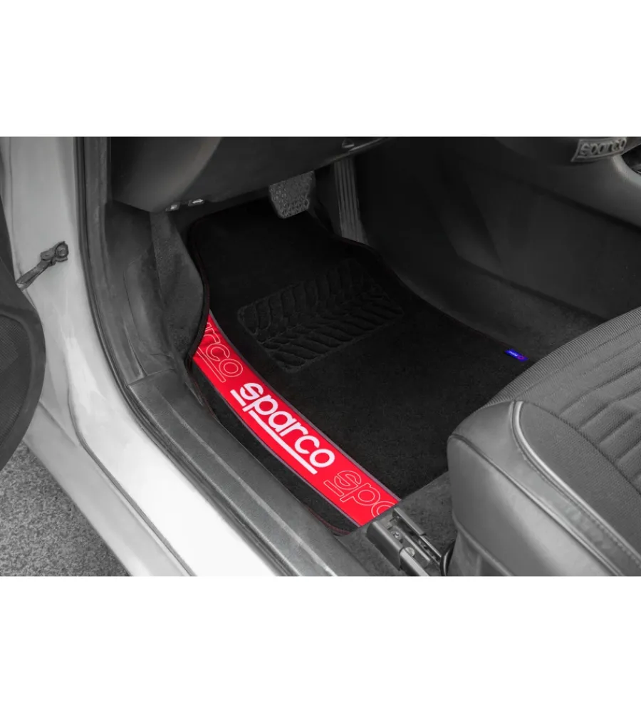 Set 4 tappetini per auto nero/rosso in moquette>Sparco Hot